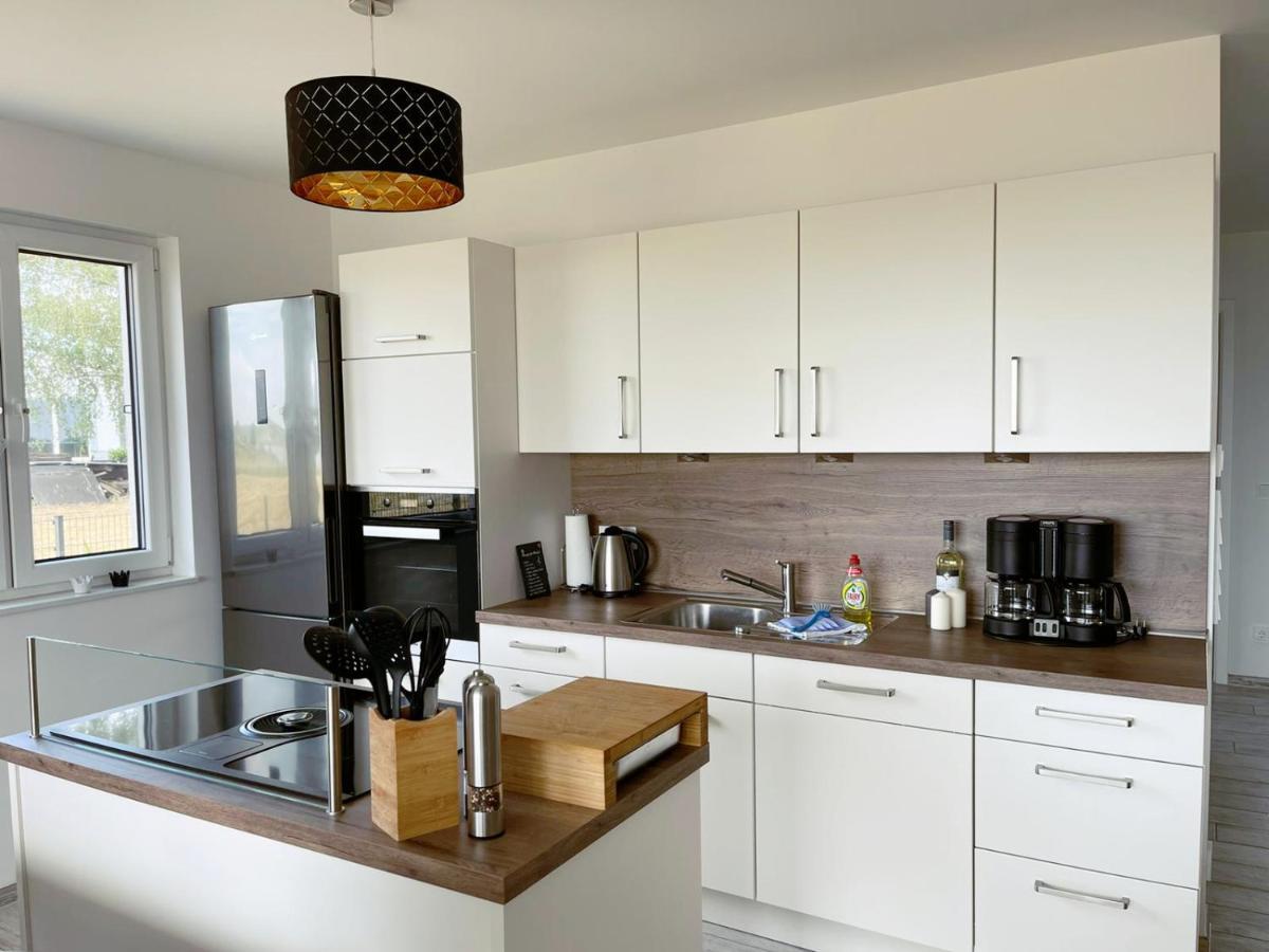 Exklusives Apartment Mit Blick Auf Den See Гросрешен Экстерьер фото